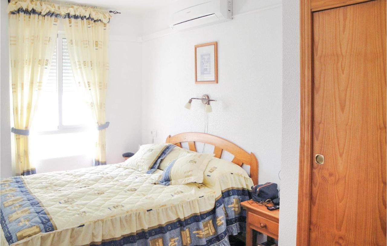 2 Bedroom Cozy Apartment In トレビエハ エクステリア 写真